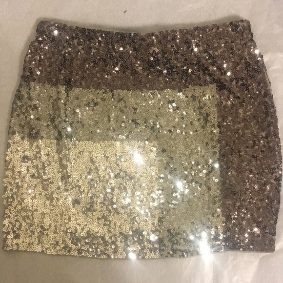Express Color Block Silver Gray Sequin Mini Skirt - Picture 6 of 7